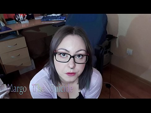 ❤️ Yarinya mai lalata da Gilashin Tsotsa Dildo Sosai akan Kyamara ❌ bidiyon tsutsa ☑